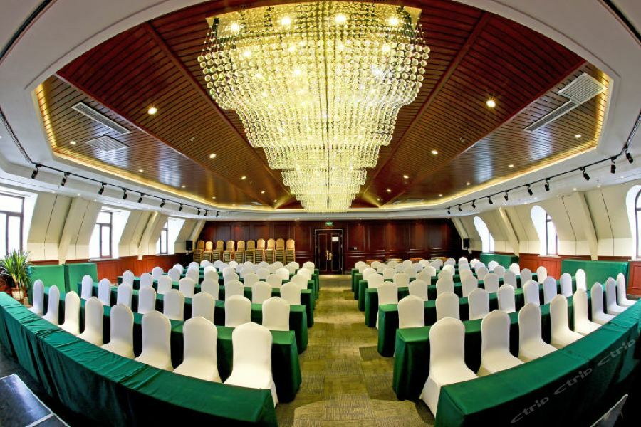 Petrochemical Engineering Hotel Харбин Экстерьер фото